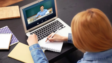 تطبيق لتعلم المحادثة الإنجليزية مع أكثر من 10000 مقطع فيديو